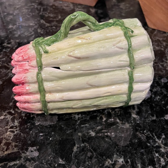 EA -Vintage Lidded Asparagus Server , Italy Made!